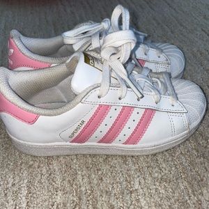 Gently used girls superstar adidas